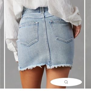 Karla Frayed Hem Denim Mini Skirt - Light Wash